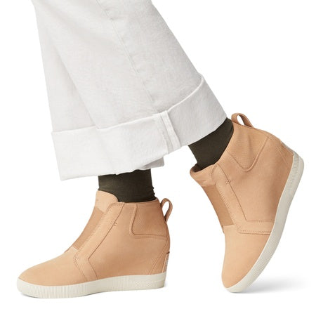 Sorel Out N About™ Pull-On Wedge Canoe/Sea Salt 9.5 B (M)
