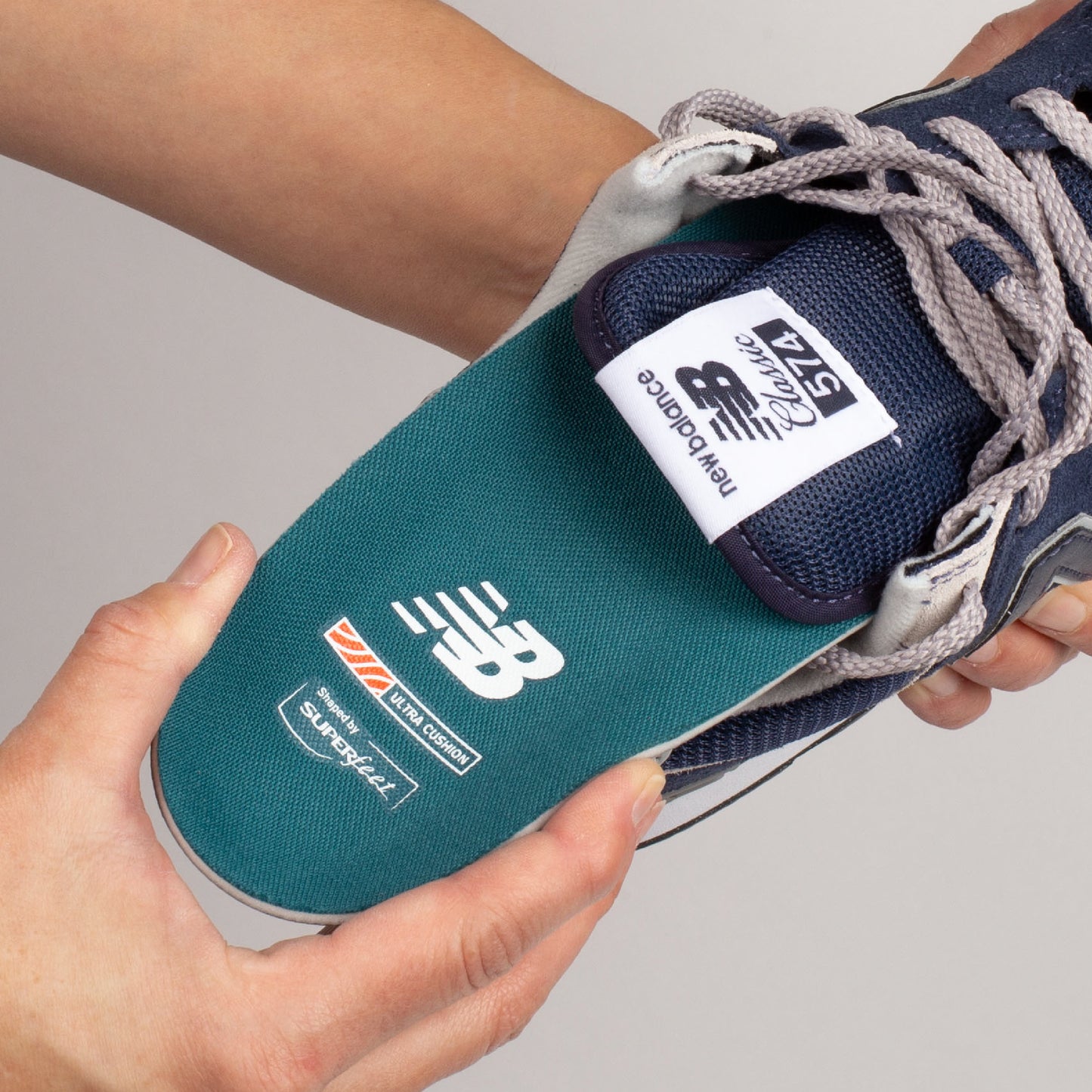 New Balance Casual Ultra Cushion Insoles - Premium, Multi-Layer Cushioning and Arch Support - Unisex - 2.5-5 Men / 4.5-6 Women