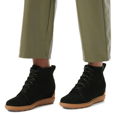 Sorel Womens Evieâ„¢ II Lace Black/Gum 2 9 B - Medium