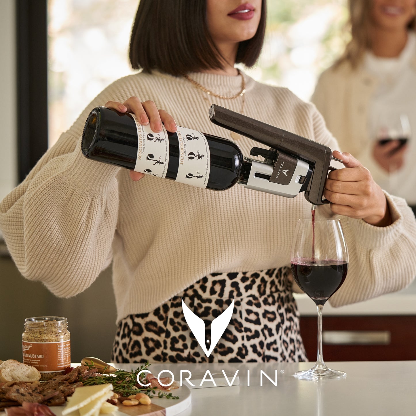 Coravin Sparkling Wine Preservation System - Includes 4 CO2 Gas Capsules and 2 Coravin Sparkling Stoppers