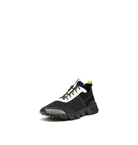 Sorel - Men's - KINETIC RUSH MESH - Black, White- Size  7