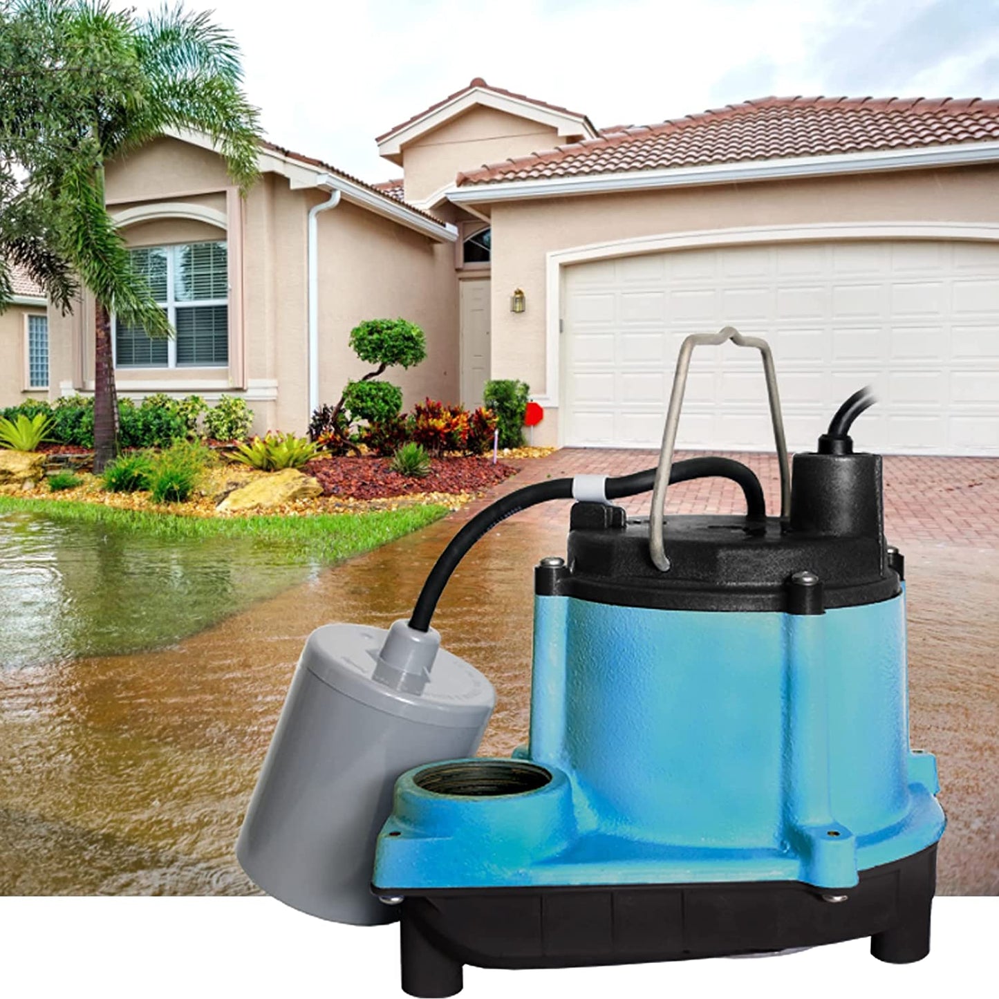 Little Giant 6-CIA-RFS 115 Volt, 1/3 HP, 2760 GPH Cast Iron Submersible Sump Pump with Piggyback Mechanical Float Switch, 10-Ft. Cord, Blue, 506171