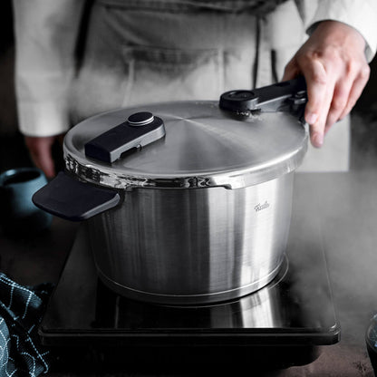 Fissler Vitaquick Premium Pressure Cooker, 4.8 Quart‚Äã