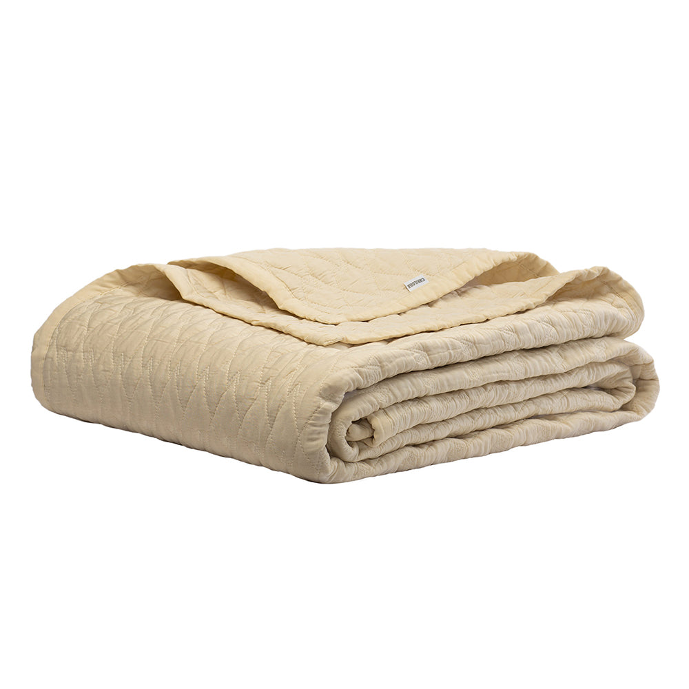 Cariloha Diamond Stitch Bamboo Quilt - Warm Blanket for Queen Bed - Coconut Milk - Queen, 68" x 94"