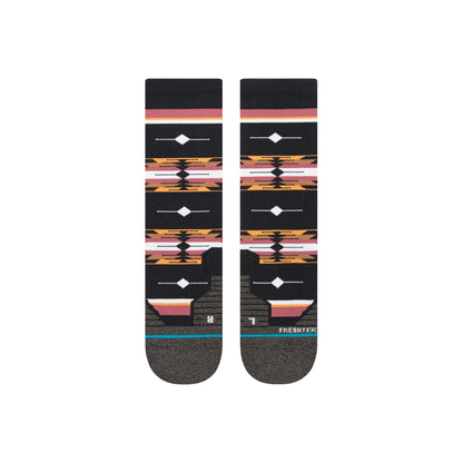 Stance Cloaked Mid Crew Socks (Medium, Washed Black)