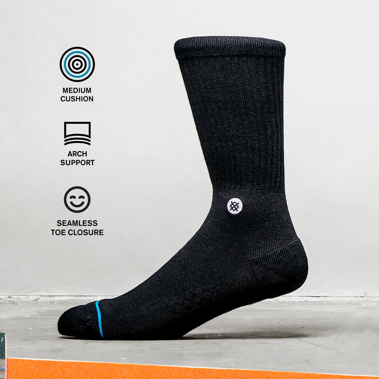 Stance Terrace Crew Socks (Medium, Black)