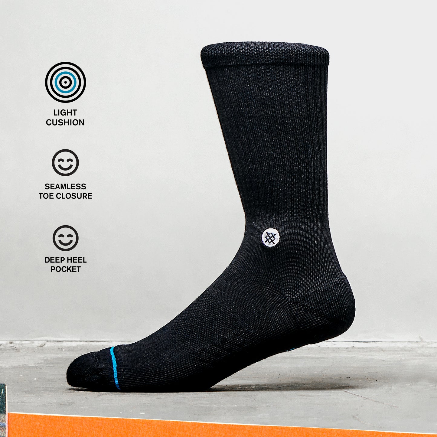 Stance Vine Crew Socks (Medium, Washed Black)