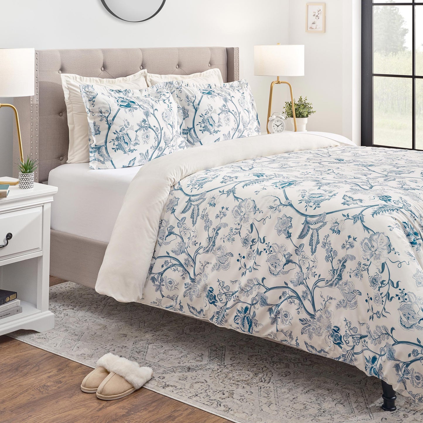 Chanasya 5-Piece Reversible Ultra Soft Brushed Microfiber Velvet Bedding Comforter Duvet Cover Set - Blue Cream Toile Peony Floral Botanical Print - (1 Duvet Cover & 4 Pillow Shams) - King Bed