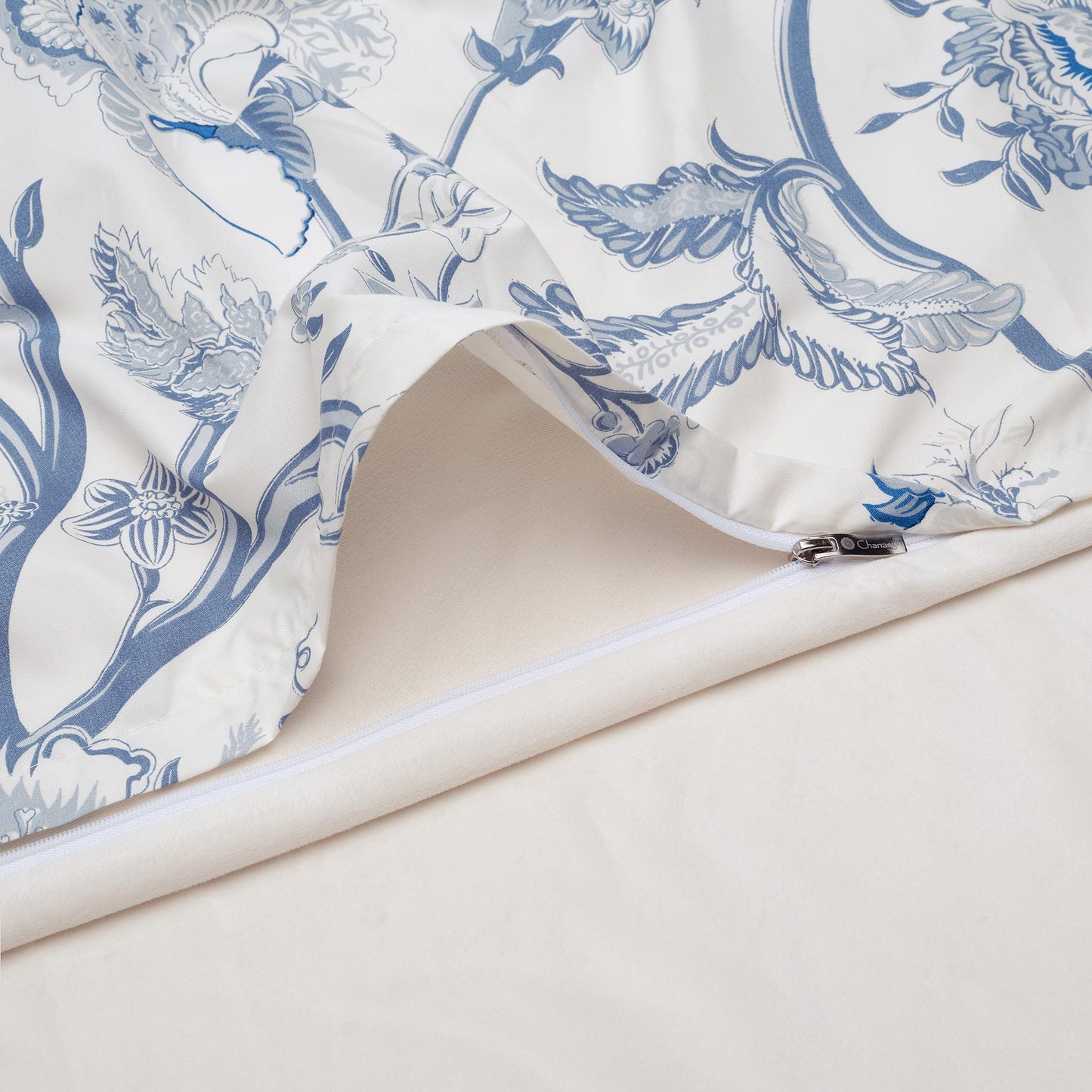 Chanasya 5-Piece Reversible Ultra Soft Brushed Microfiber Velvet Bedding Comforter Duvet Cover Set - Blue Cream Toile Peony Floral Botanical Print - (1 Duvet Cover & 4 Pillow Shams) - King Bed