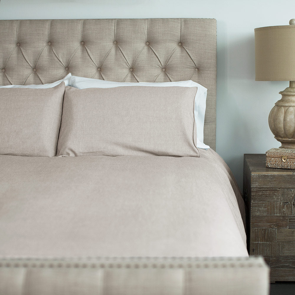 Cariloha Bamboo Linen Duvet Cover Set Includes Duvet Cover and 2 Pillow Shams - 3 Degrees Cooler Than Cotton - Soft and Smooth Bamboo-Linen Weave (Queen, Oatmeal)