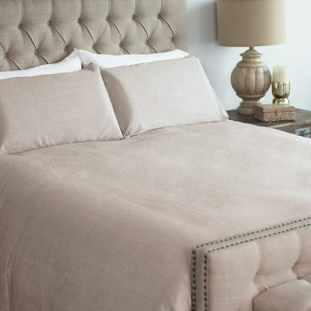 Cariloha Bamboo Linen Duvet Cover Set Includes Duvet Cover and 2 Pillow Shams - 3 Degrees Cooler Than Cotton - Soft and Smooth Bamboo-Linen Weave (King, Oatmeal)