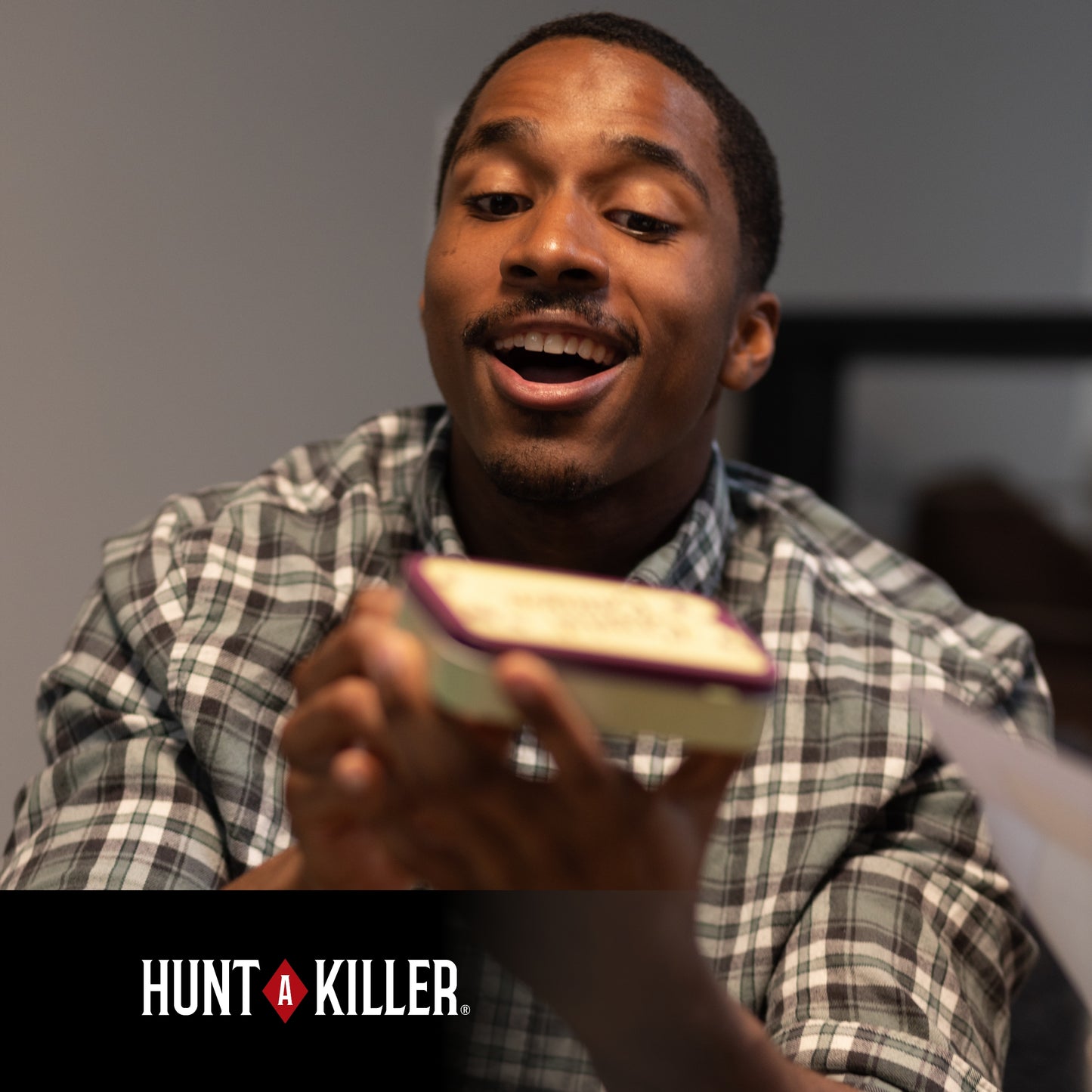 Hunt A Killer Earth Break Omega Protocol Season 1 Complete Box Set - Sci-Fi Mystery Game with Evidence & Puzzles - Solve Mystery at Date Night or Family Game Night