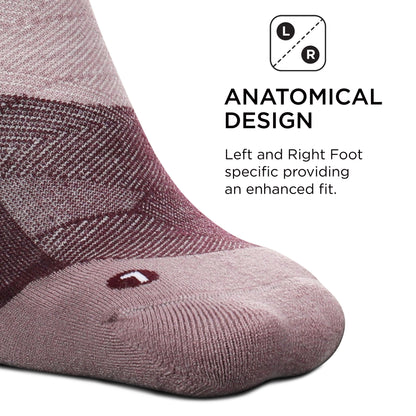 Feetures Merino 10 Ultra Light No Show Tab Sock (1 Pair) Small, Spiced