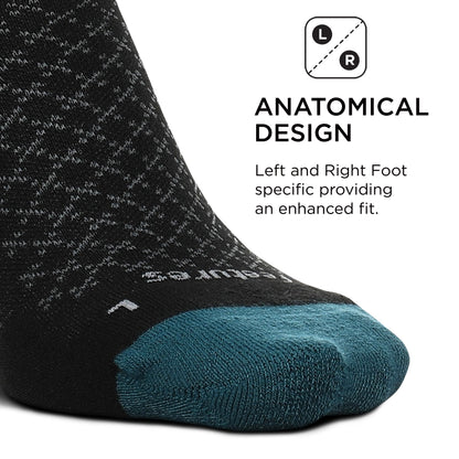Feetures Mens Mod Jacquard Cushion Crew Sock (Medium, Black)