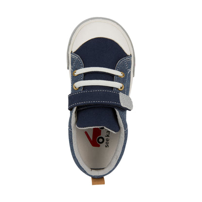 See Kai Run, Stevie II Sneakers for Kids, Chambray, 6 M Toddler