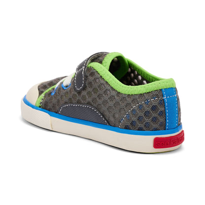 See Kai Run, Italya Slip-On Sneakers for Kids, Silver Sky, 6 M US Toddler