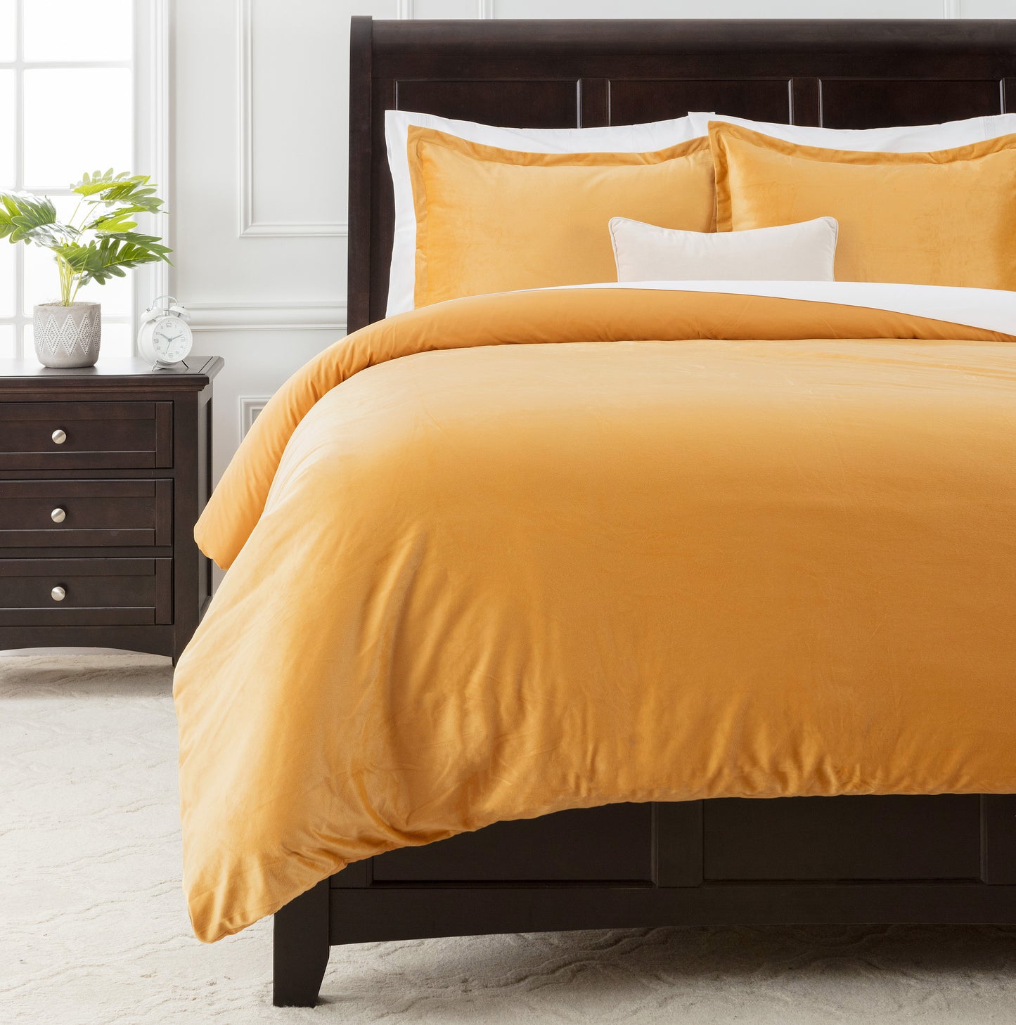 Chanasya Velvet Bedding Duvet Comforter Cover 3-Piece Solid Color Ultra Soft Luxury Set - Luxury Lightweight for All Season - Breathable Wrinkle and Stain Resistant Machine Washable - Gold King Size
